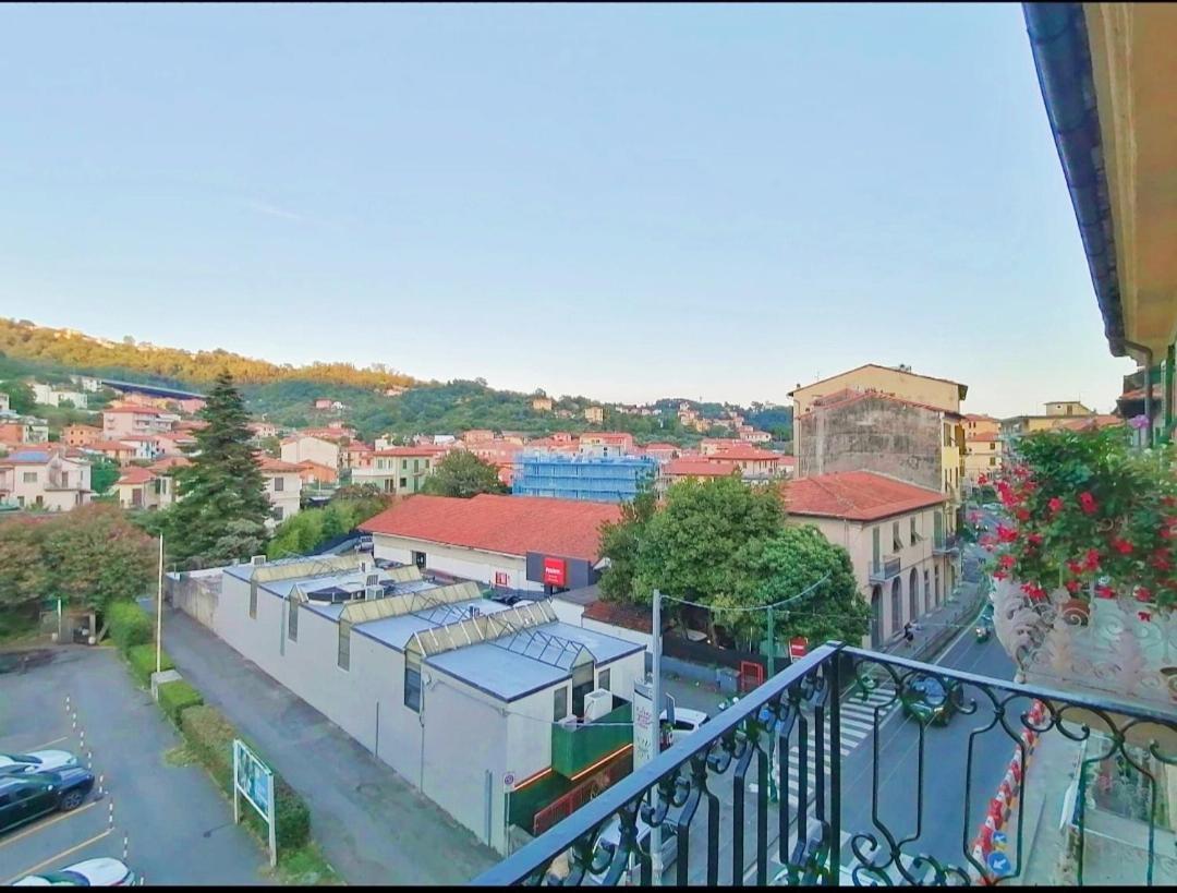 Calipso Casa Vacanza ลาสเปเซีย ภายนอก รูปภาพ